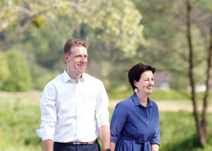 Weinlandhof فندق 4*