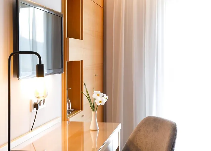 Weinlandhof فندق