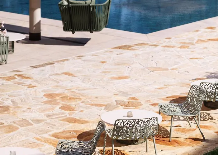 فندق Weinlandhof 4*