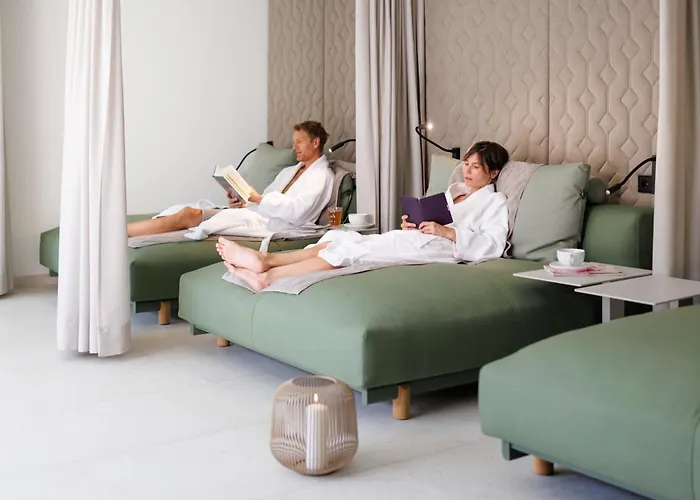 Weinlandhof 호텔 4*