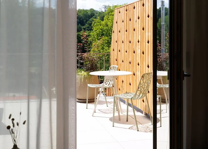 Weinlandhof فندق 4*