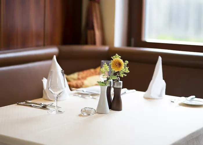 Weinlandhof فندق 4*